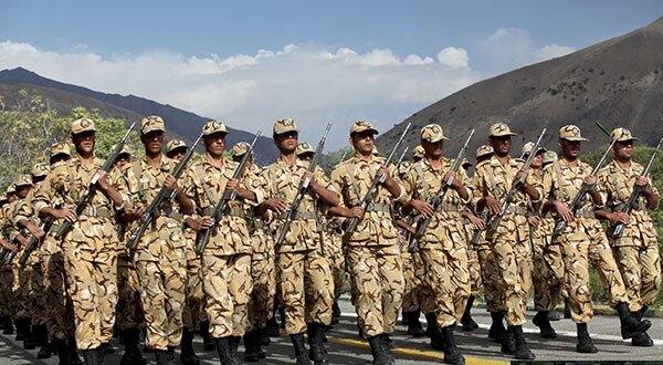 مشوق‌های سرباز ماهر از تیر ماه سال جاری اجرایی می شود