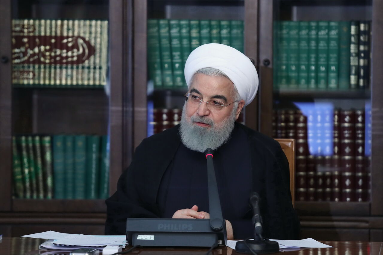 توطئه دشمنان در فروپاشیدن اقتصاد ایران به نتیجه‌ای نخواهد رسید
