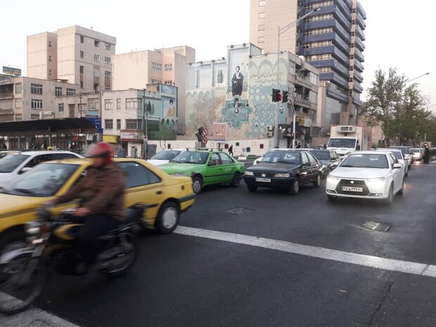 ترافیک معابر شهر تهران در حال افزایش است