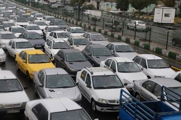 ترافیک سنگین در آزادراه قزوین-کرج/ وضعیت تردد در جاده‌ها