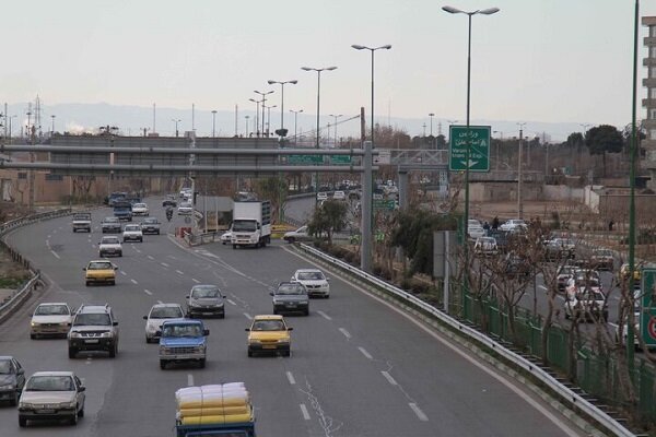 انسداد بزرگراه شهید آوینی تهران به مدت ۴٨ ساعت