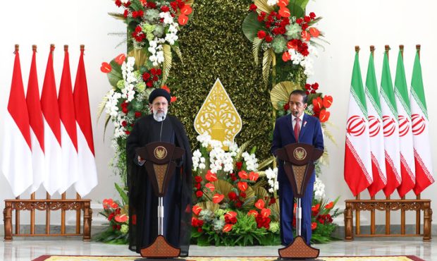 توافق تهران و جاکارتا برای انجام تبادلات تجاری با ارزهای ملی