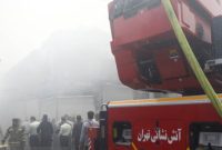 انبار چسب بازار تهران طعمه حریق شد