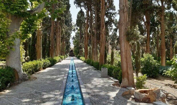 ۱۷ بنای تاریخی اصفهان به سرمایه‌گذاران واگذار شد