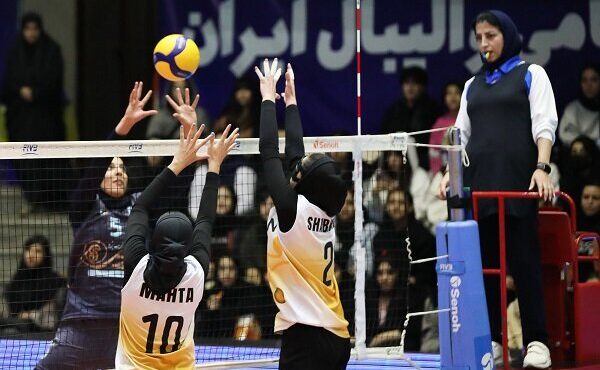 پیروزی مهرسان مقابل هوران یزد/ فولاد همچنان بدون شکست در صدر