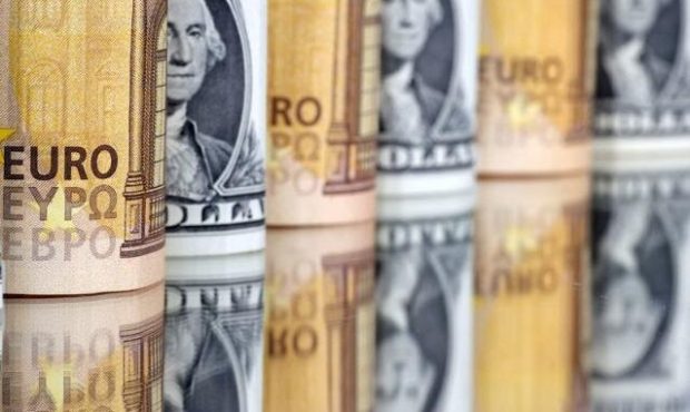 قیمت دلار و یورو در مرکز مبادله ایران امروز پنجشنبه ۱۳ اردیبهشت