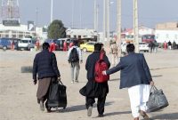 تداوم اجرای طرح جمع آوری اتباع غیر مجاز در آرادان؛ ۹۵ نفر دستگیر شدند