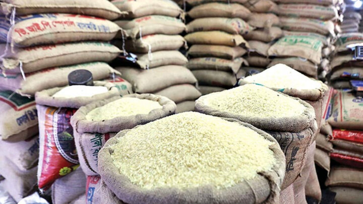 ثبت سفارش خرداد ماه برنج هنوز بارگیری نشده است