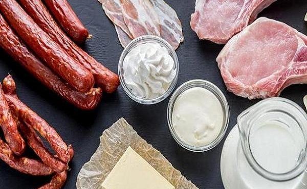 نقش غذاهای چرب در ابتلا به بیماری آسم در کودکی