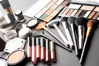 مراقب واکنش های آلرژیک به محصولات آرایشی باشید