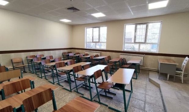 تحویل بیش از ۲ هزار و ۴۰۰ کلاس درس به آموزشوپرورش طی ۶ ماه تحویل بیش از ۲ هزار و ۴۰۰ کلاس درس به آموزشوپرورش طی ۶ ماه